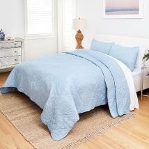 Quilted Shell Bedspread Ensembles