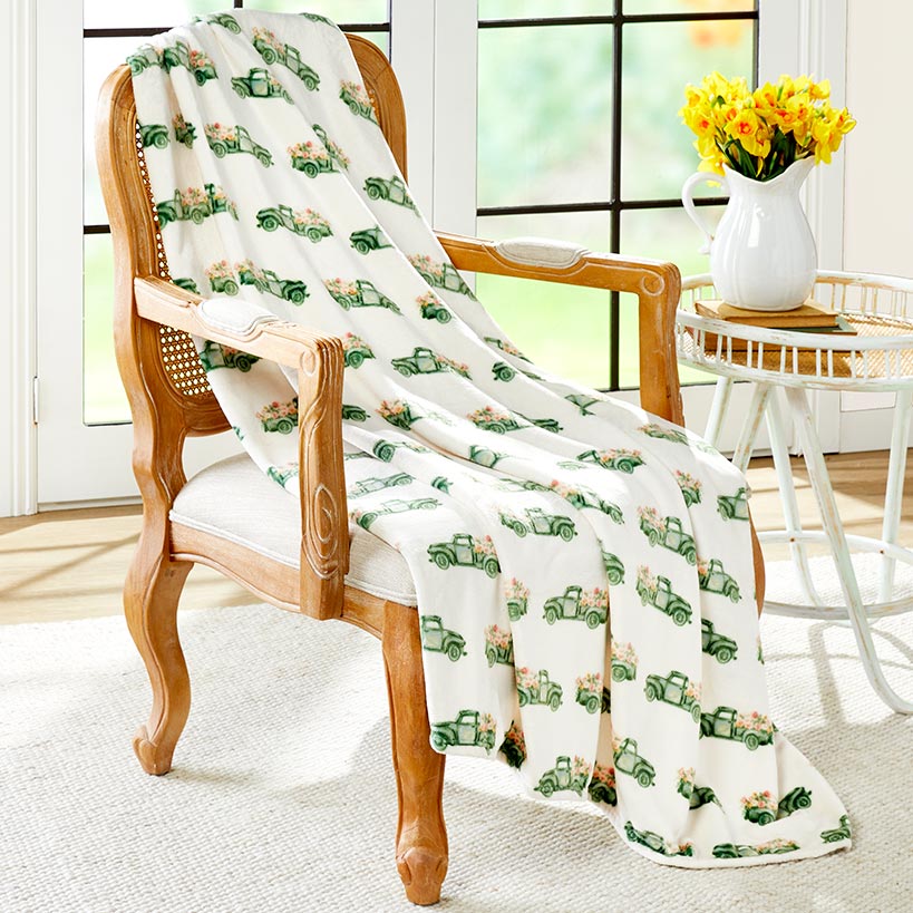 Farmhouse Truck Throw