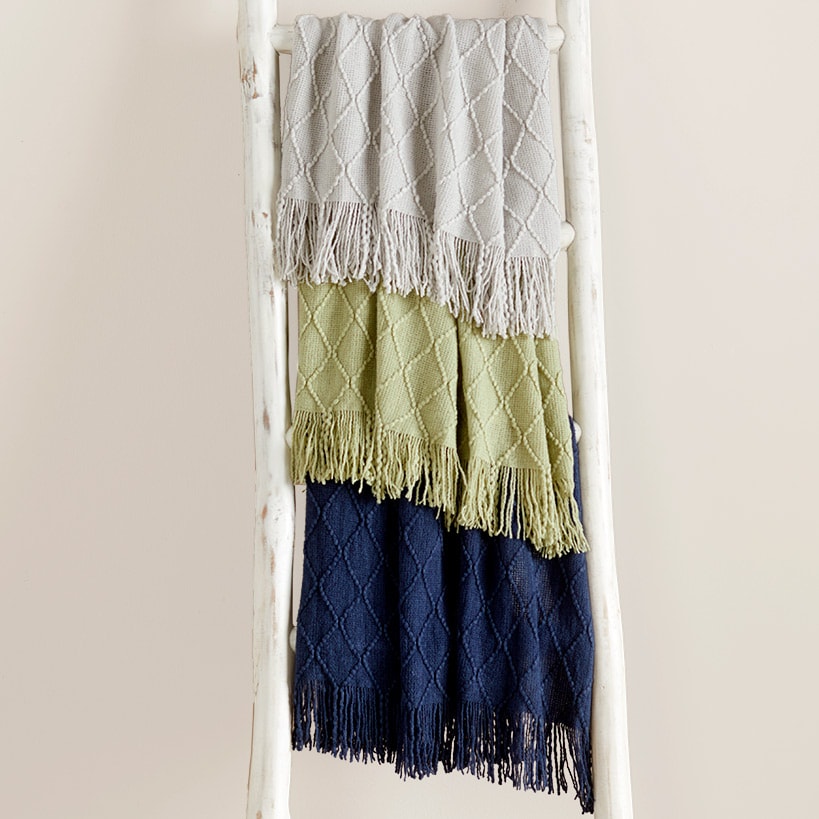 Cable Knit Cozy Throws