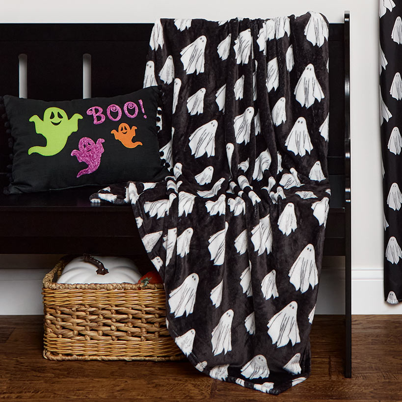 Halloween Ghost Plush Throw