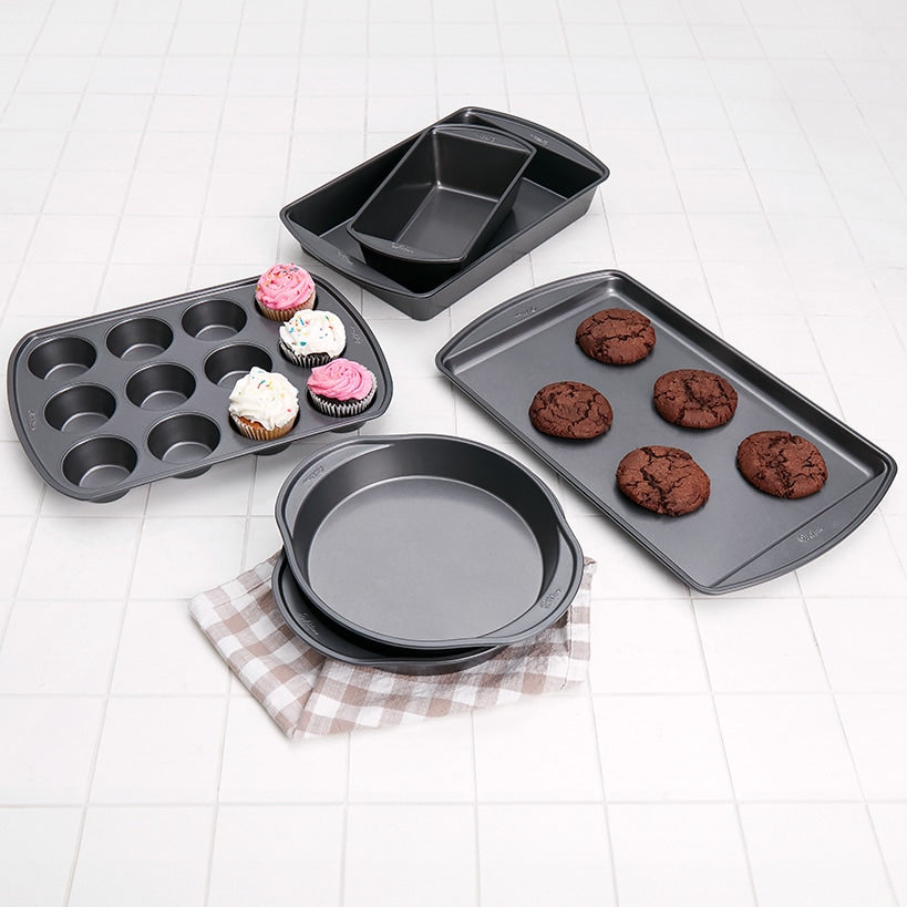 Wilton Nonstick Baking Pan Gift Set - Loaf, Round, Oblong, Muffin