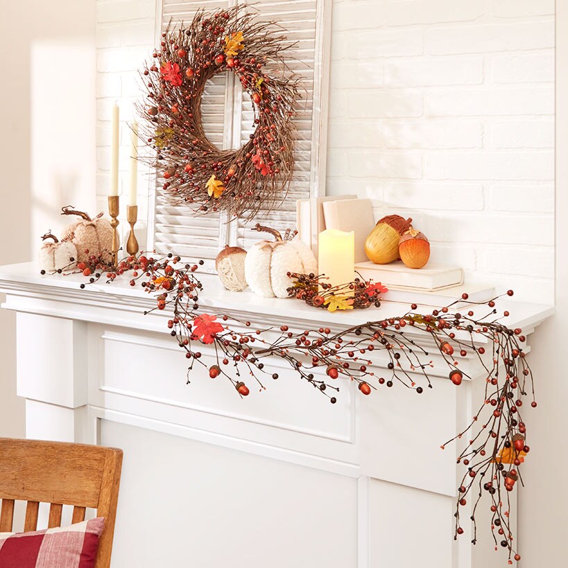 Country Berry Acorn Collection