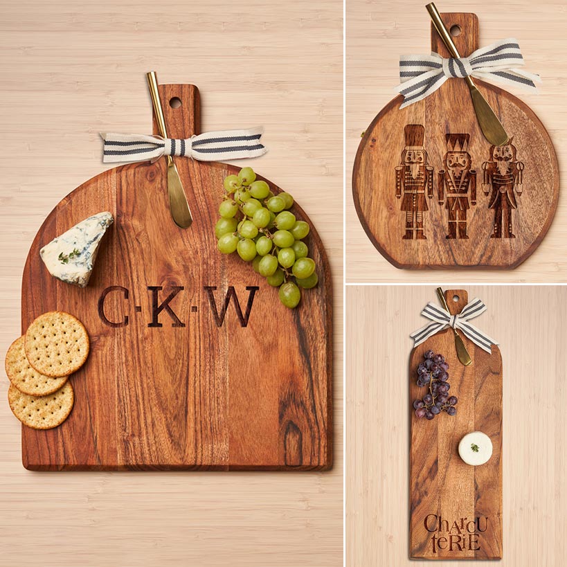 Personalized Acacia Beveled Edge Board with Spreader