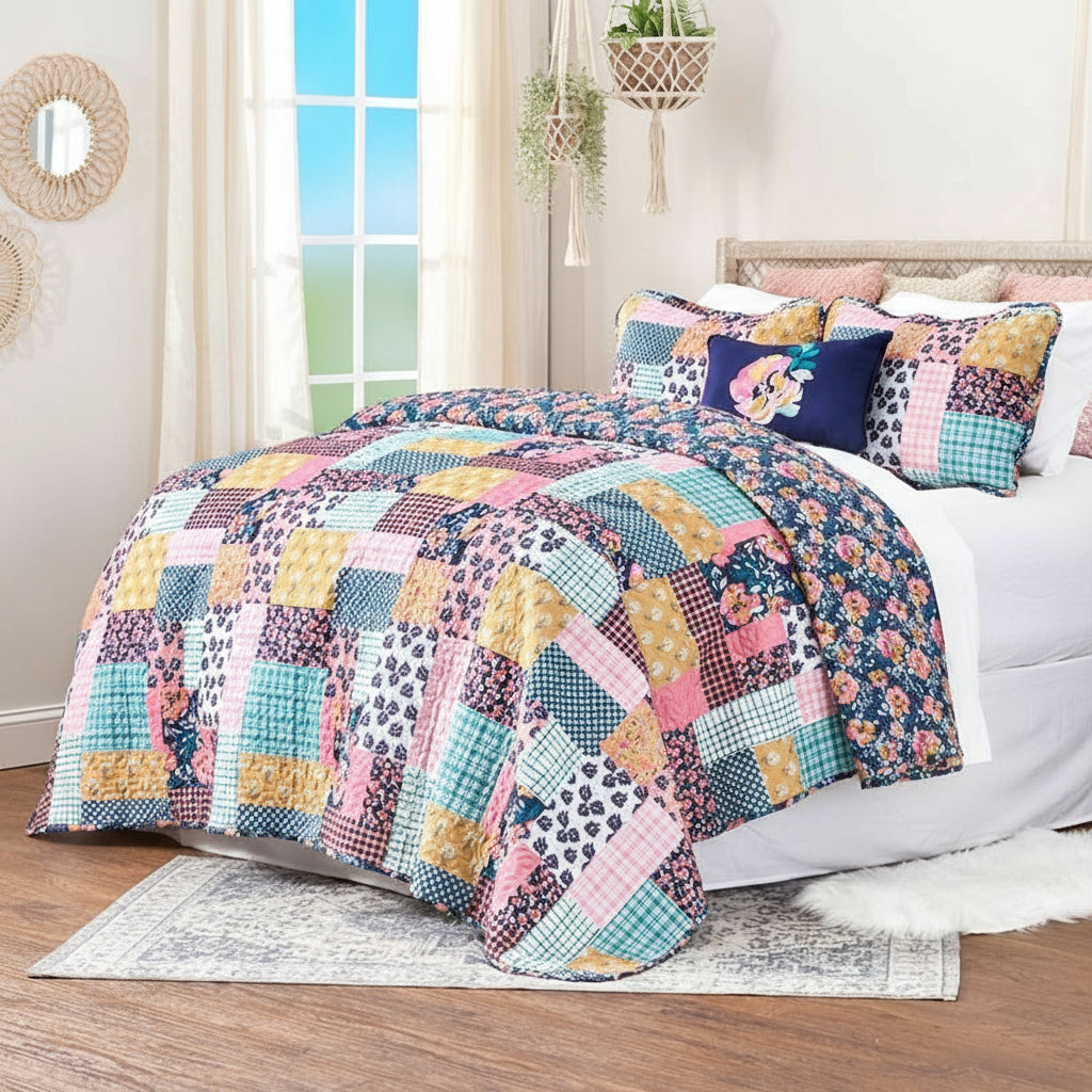 Jolene Patchwork Reversible Full/Queen or King Quilt