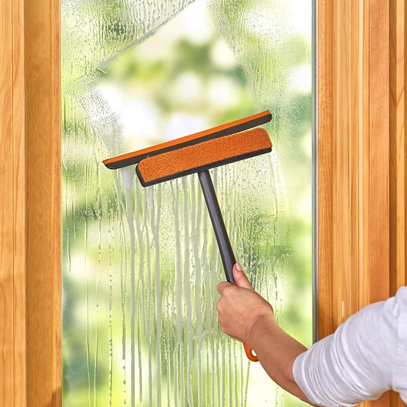 2-In-1 Window and Screen Cleaning Brush