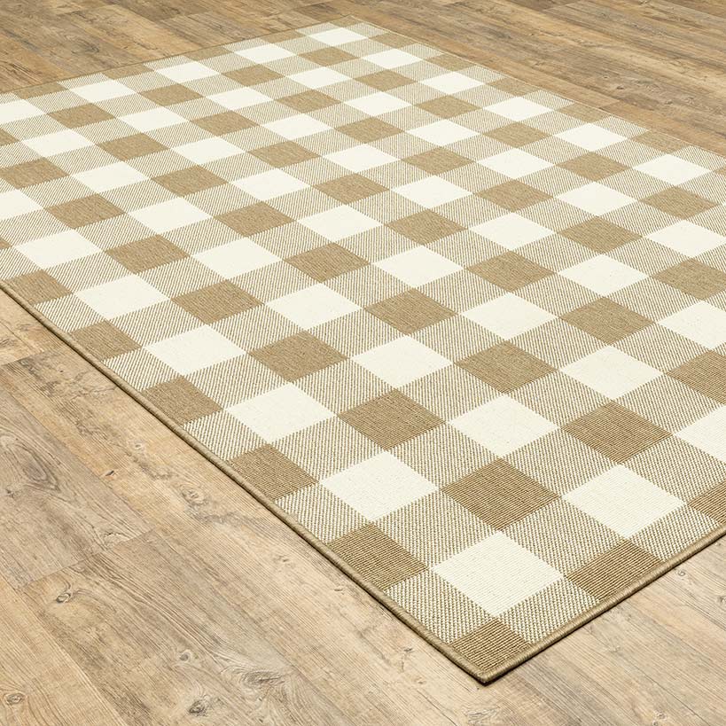 Indoor/Outdoor Beige Buffalo Plaid Rug