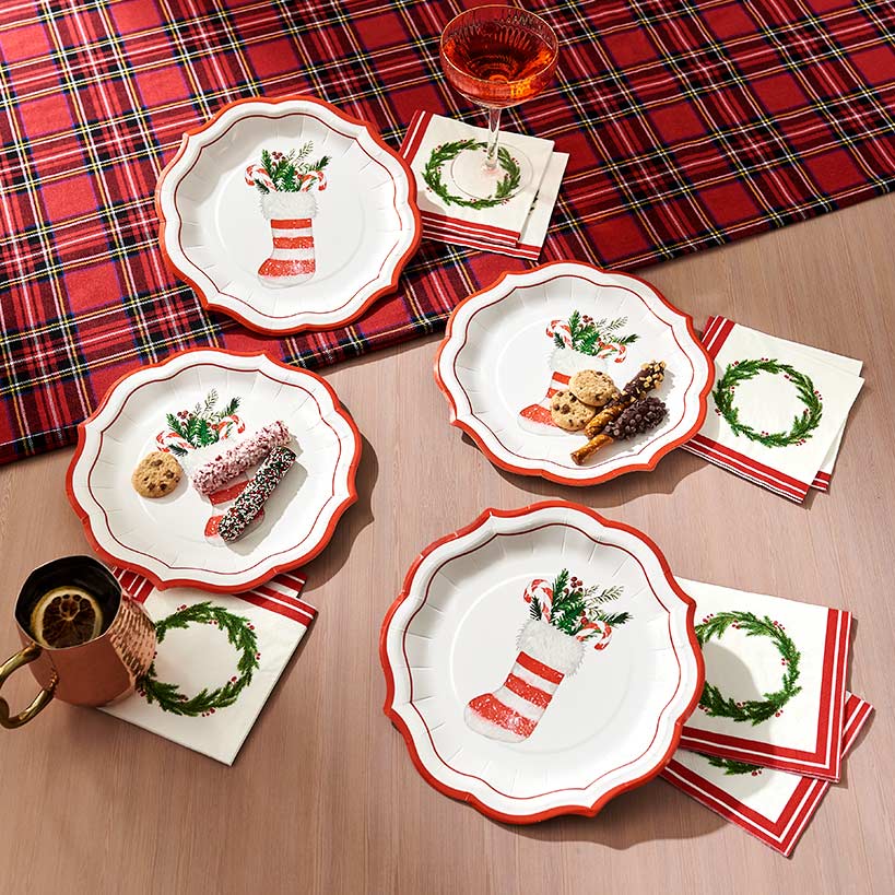 Festive Paper Dinnerware Sets