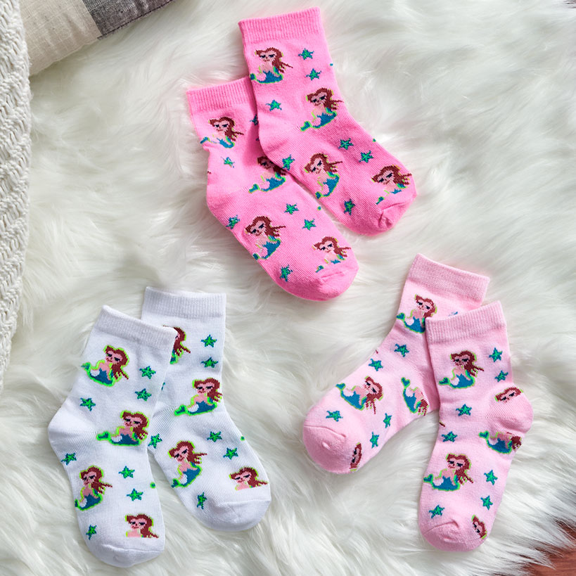 Kid's Glow in the Dark Socks 3 Pack