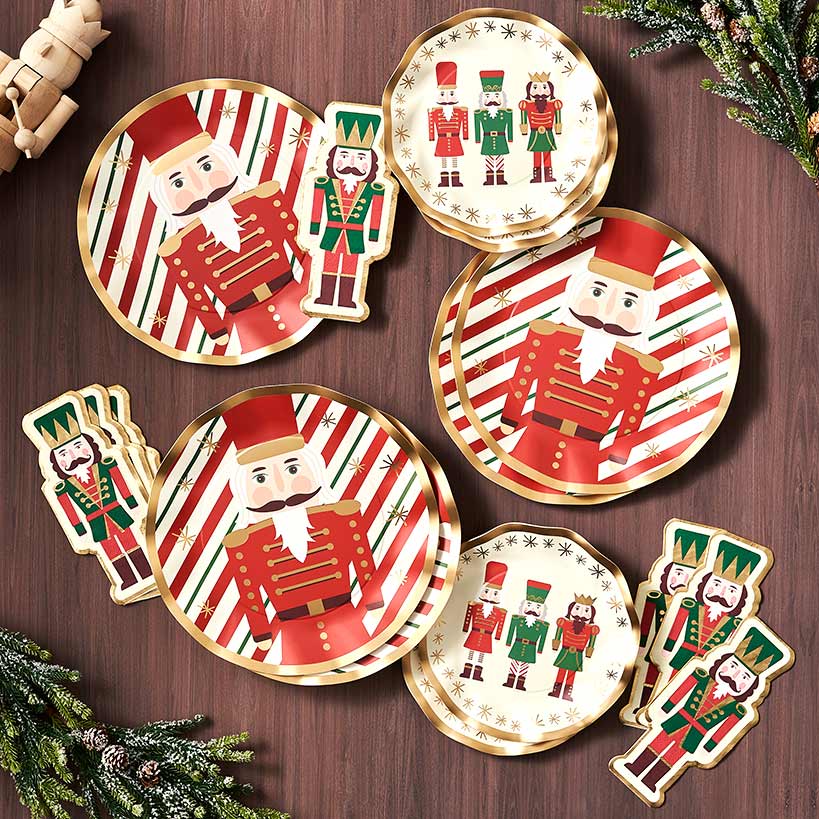 Festive Paper Dinnerware Sets