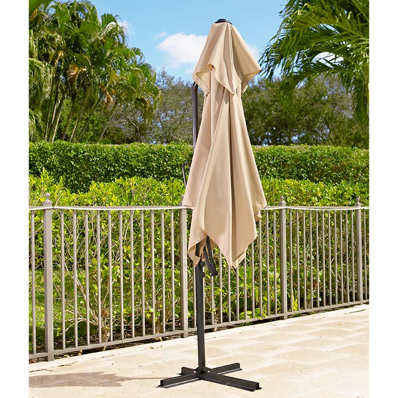 Offset Cantilever Vented Umbrella