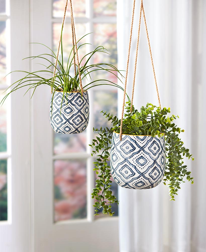 Sets of 2 Hanging Ceramic Planters