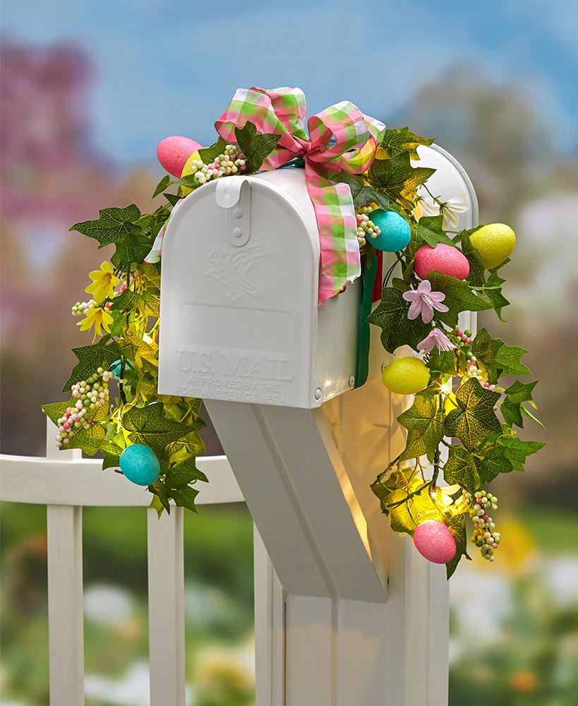 Themed Solar Mailbox Swags