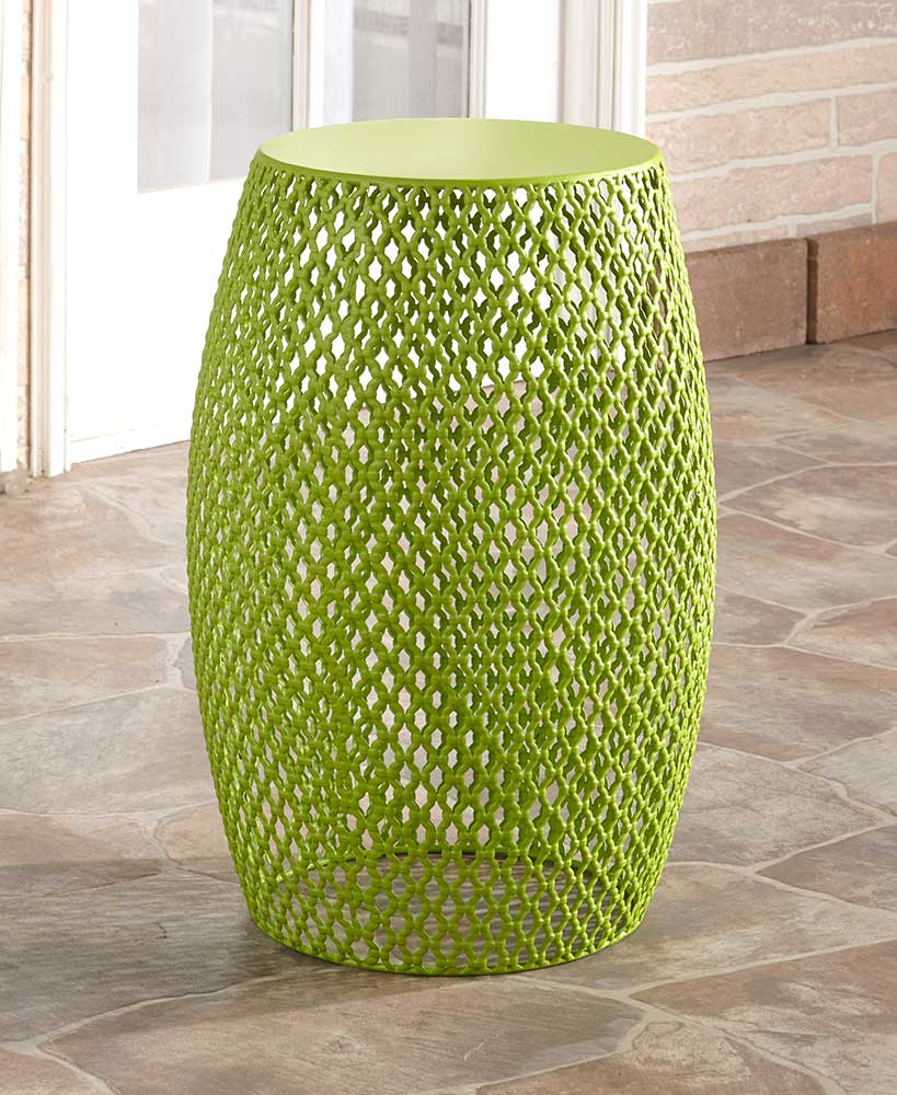 Metal Lattice Barrel Stools