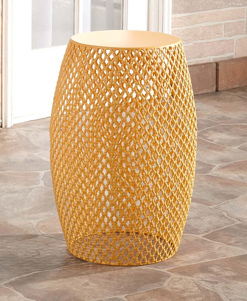Metal Lattice Barrel Stools