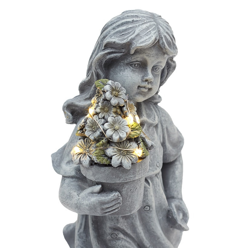 Solar-Lighted Gardening Kids