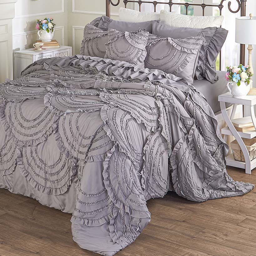 Farmhouse Ruffled Bedroom Ensemble