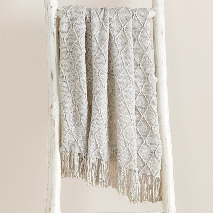 Cable Knit Cozy Throws