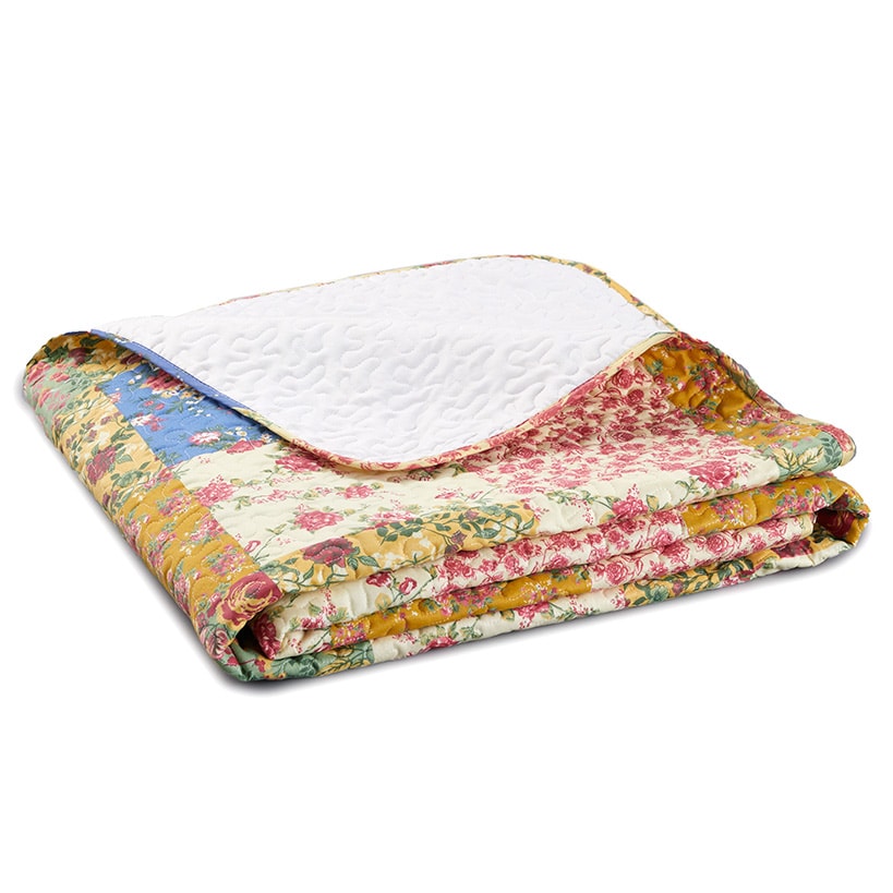 Country Quilt Bedroom Ensemble