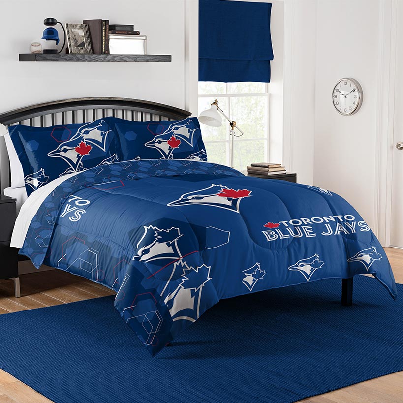 MLB™ Hexagon Comforter Sets