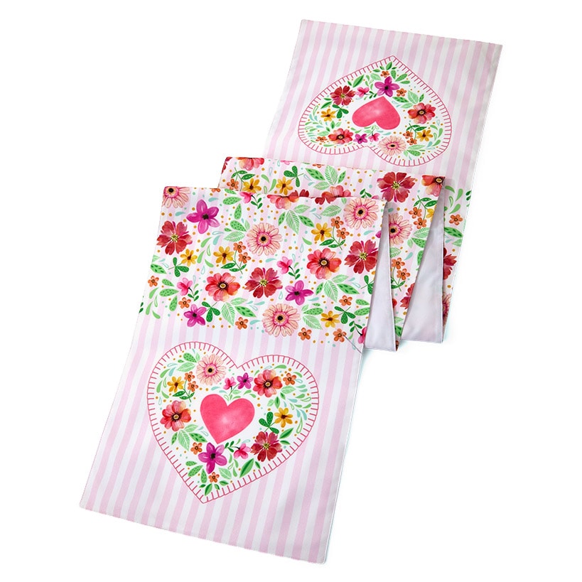 Floral Heart Set of 4 Placemats or Table Runner