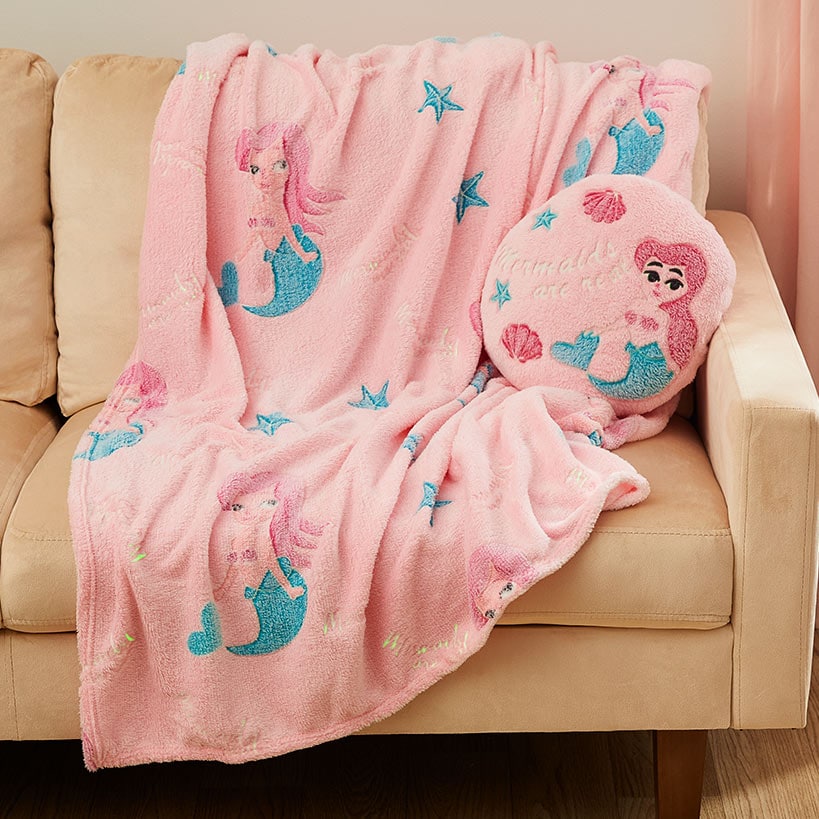 Glow-in-the Dark Blanket for Kids 50" x 60"