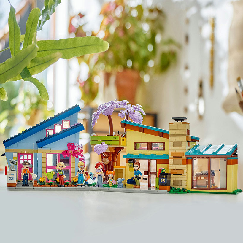 LEGO® Friends Olly and Paisley's Family