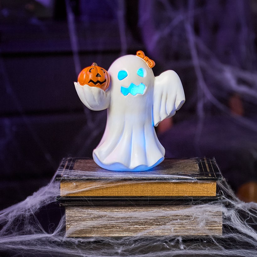 Lighted Tabletop Ghost