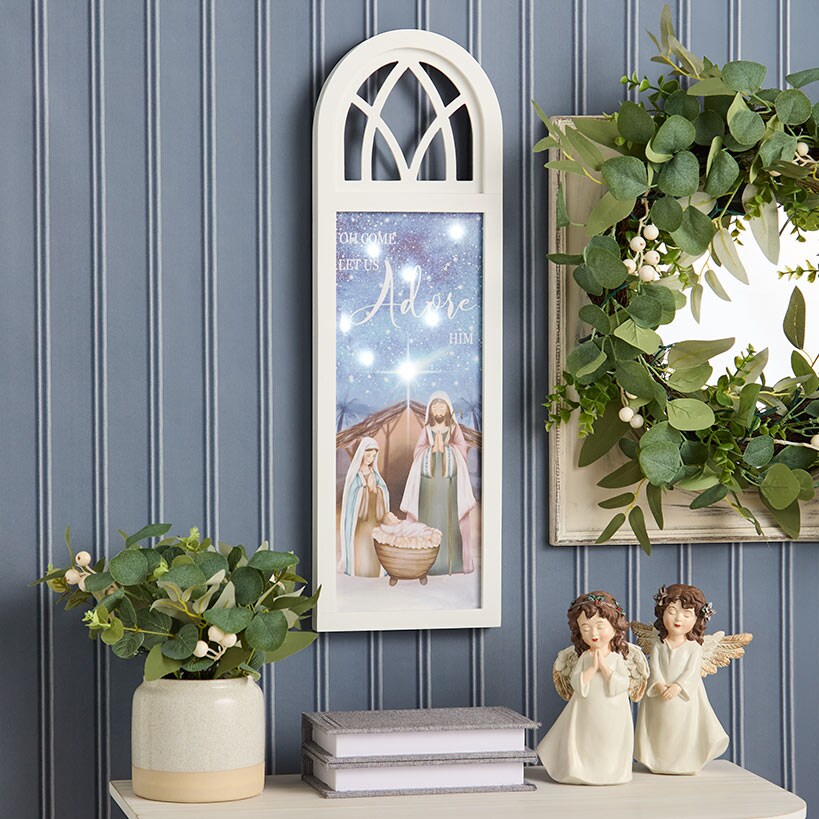 Battery-Operated Holiday Lighted Wall Art