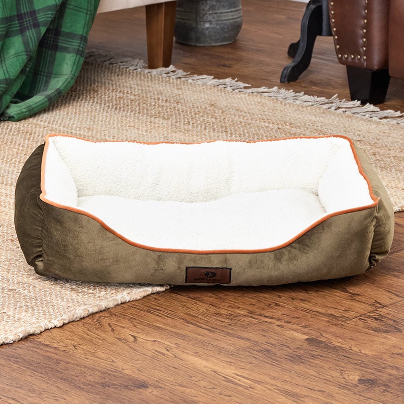 Mossy Oak Pet Bed - Plush Comfort with Non-Slip Bottom