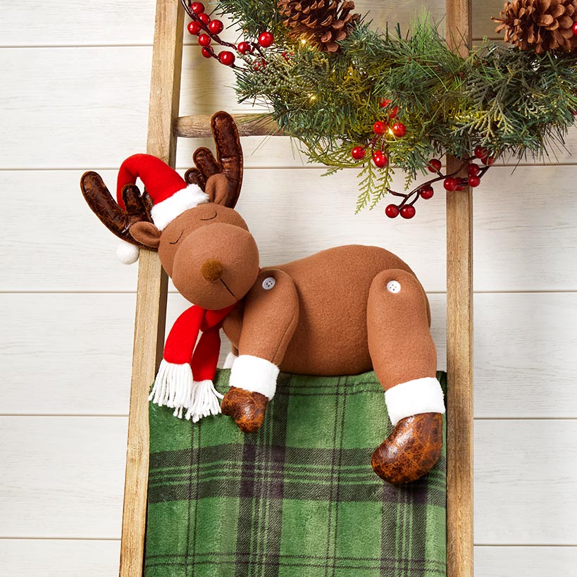 Resting Holiday Figures