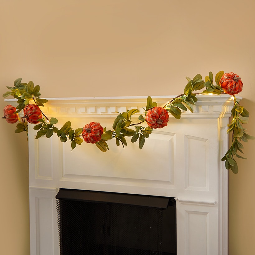 Harvest Plaid Decor
