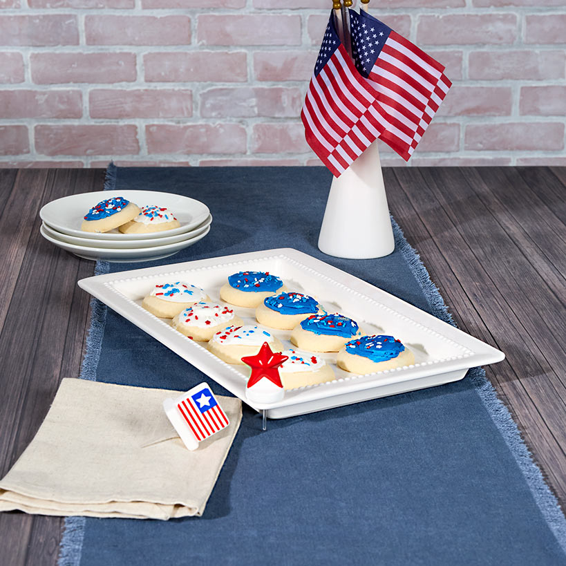 Serving Platter with Interchangeable Holiday Icons