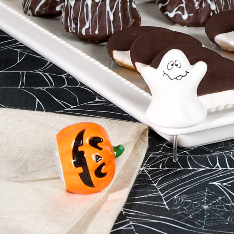 Serving Platter with Interchangeable Holiday Icons