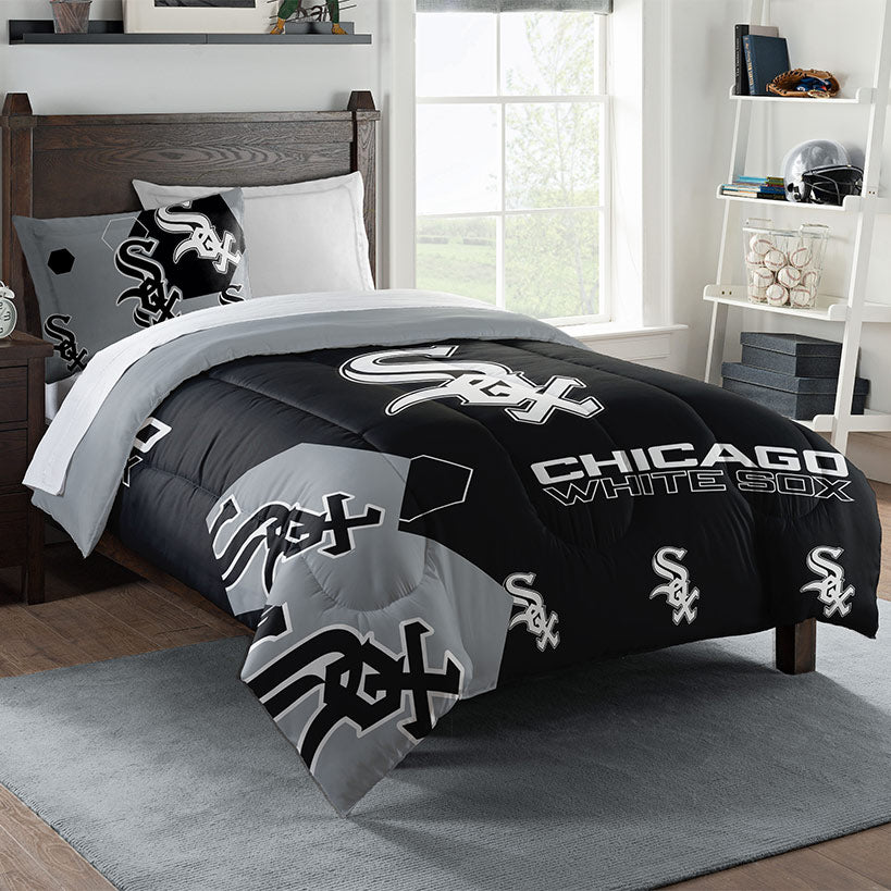 MLB™ Hexagon Comforter Sets