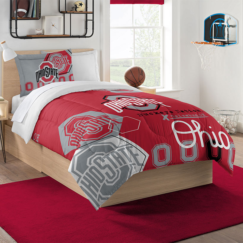 NCAA Hexagon Comforter Set
