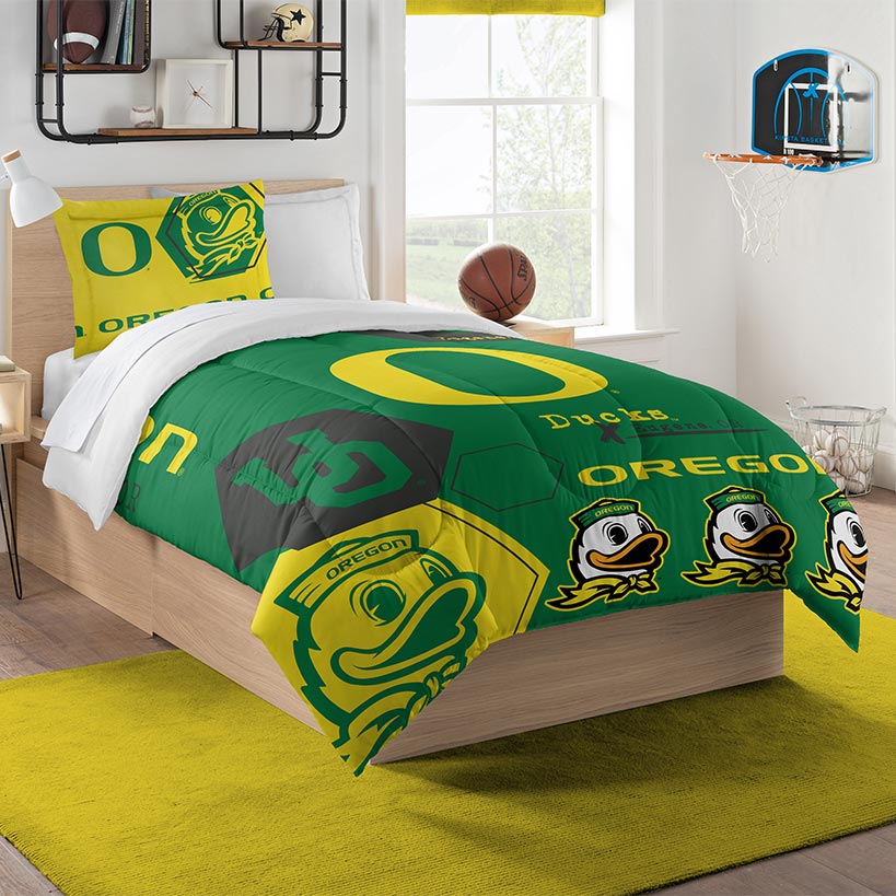 NCAA Hexagon Comforter Set