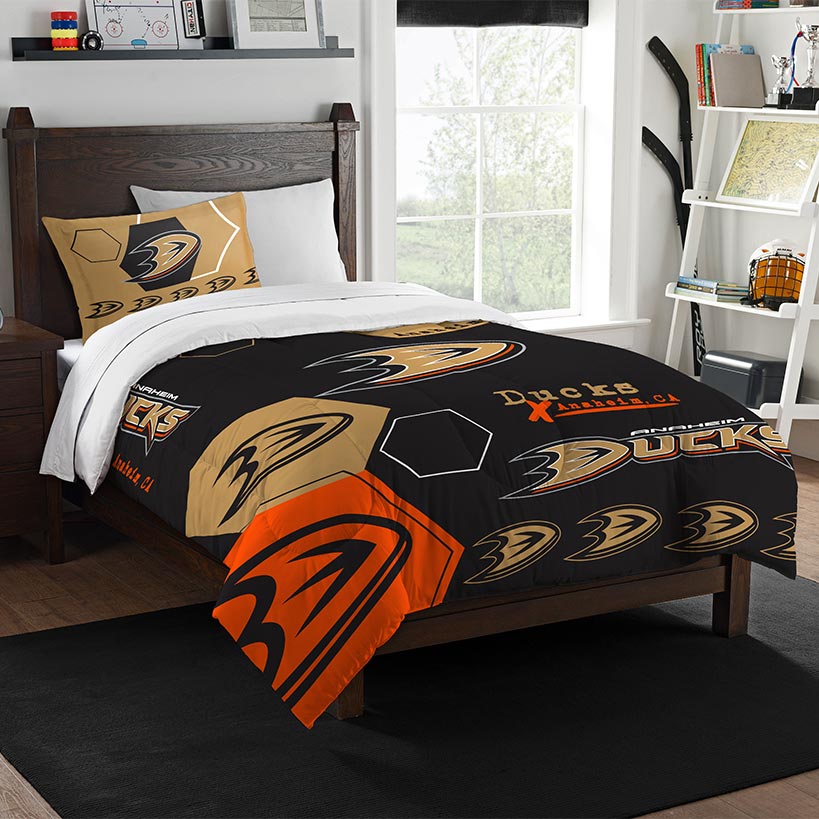 NHL Hexagon Comforter Sets