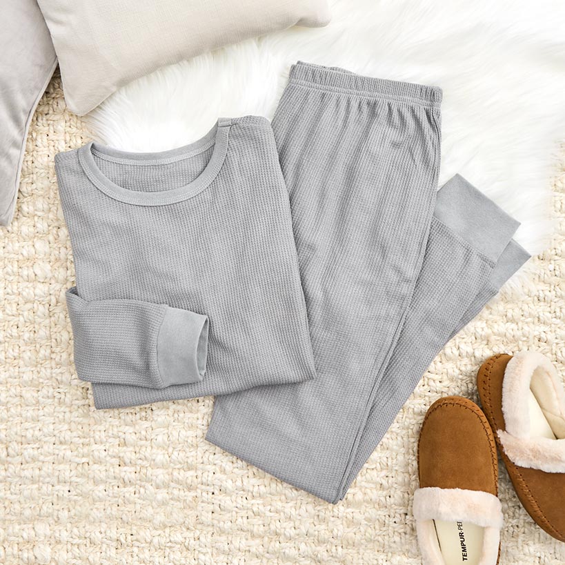 2-Pc. Women's Clear Creek Thermal Layer Set