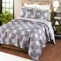 Country Star Quilted Bedroom Ensemble