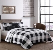 Buffalo Plaid Quilt and Decorative Pillow Sets