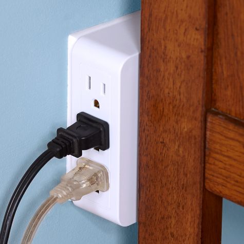 Side Access Plug Outlet