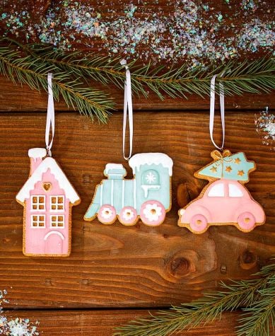 Gingerbread Ornament Sets