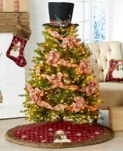 48" Faux Fur-Trimmed Tree Skirts