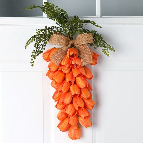 Hanging Carrot Swag