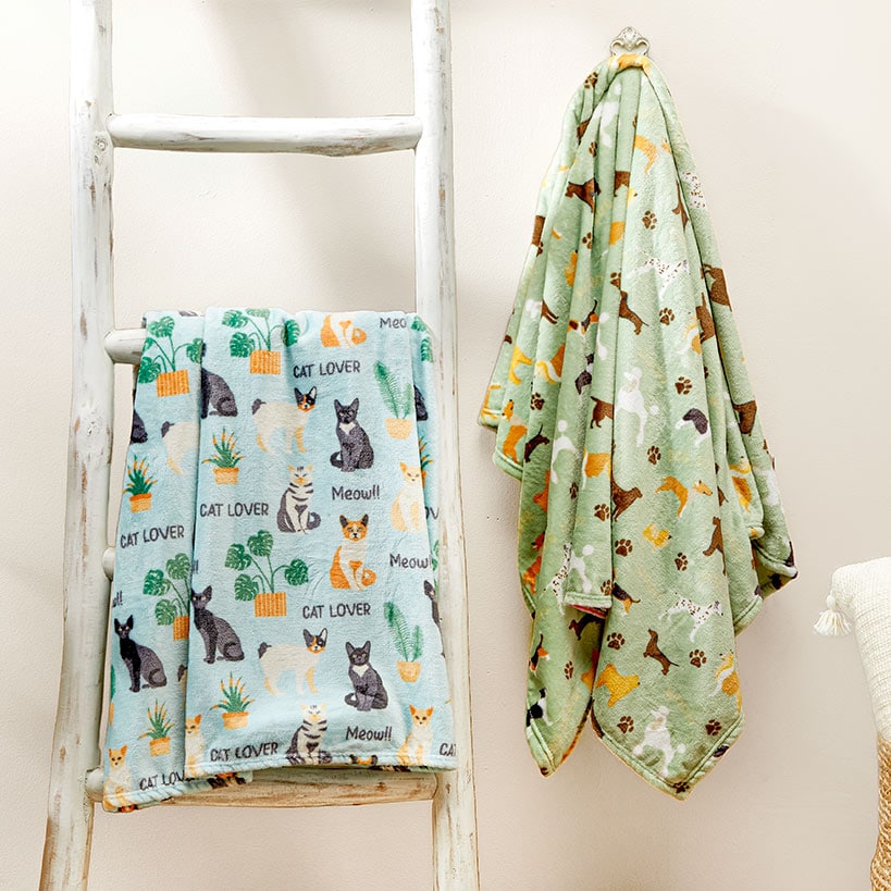 Pet Plush Printed Throws