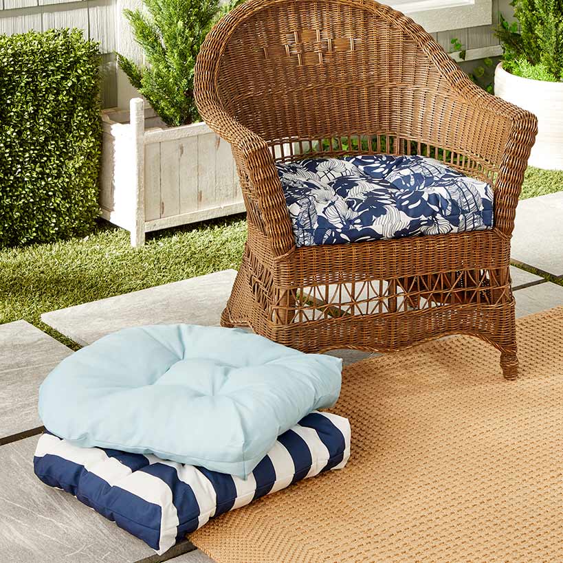 Outdoor Wicker Seat Cushion