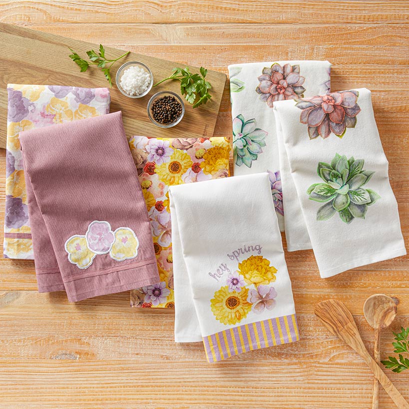 Sets of 2 Purple Floral Towels