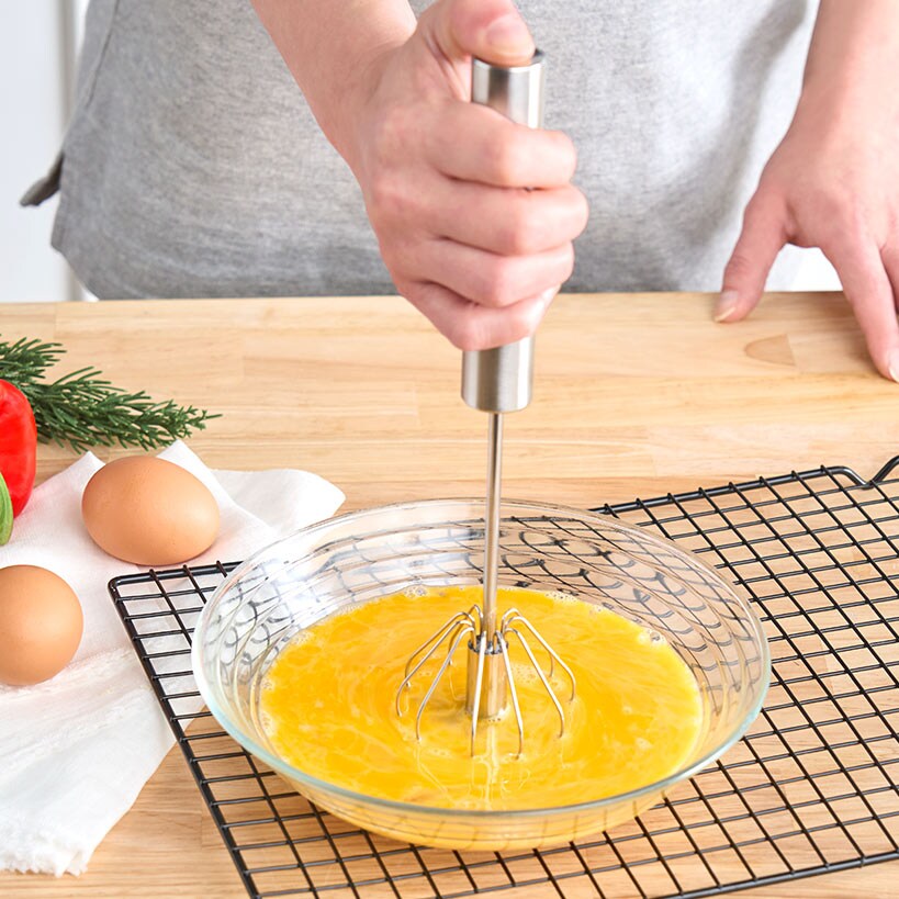 Hand-Push Egg Whisk