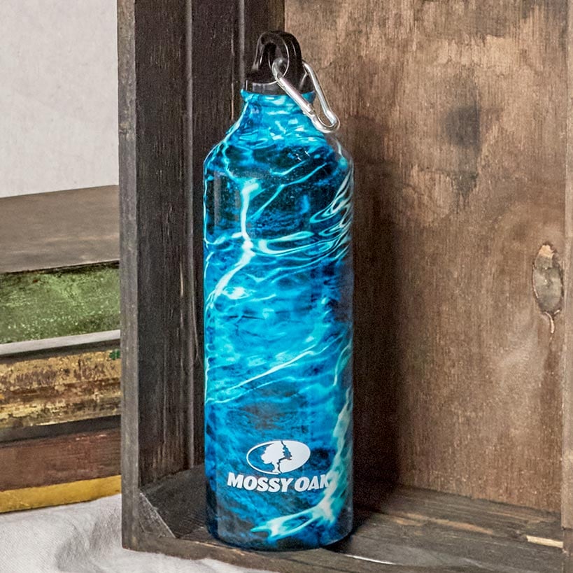 Mossy Oak Elements 25 oz. Water Bottle with Carabiner