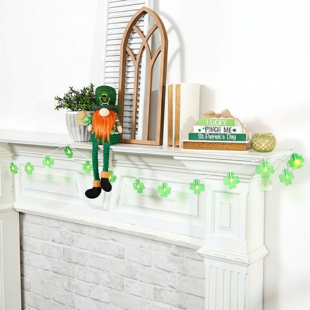 St Patrick's Lighted Green Shamrock Garland - Battery Operated